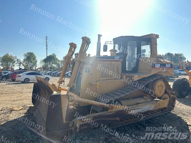 CAT D 8 R Bulldozer