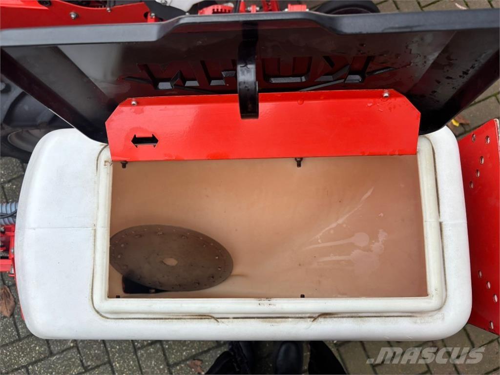 Kuhn Maxima 2 Präzisionssaatmaschinen