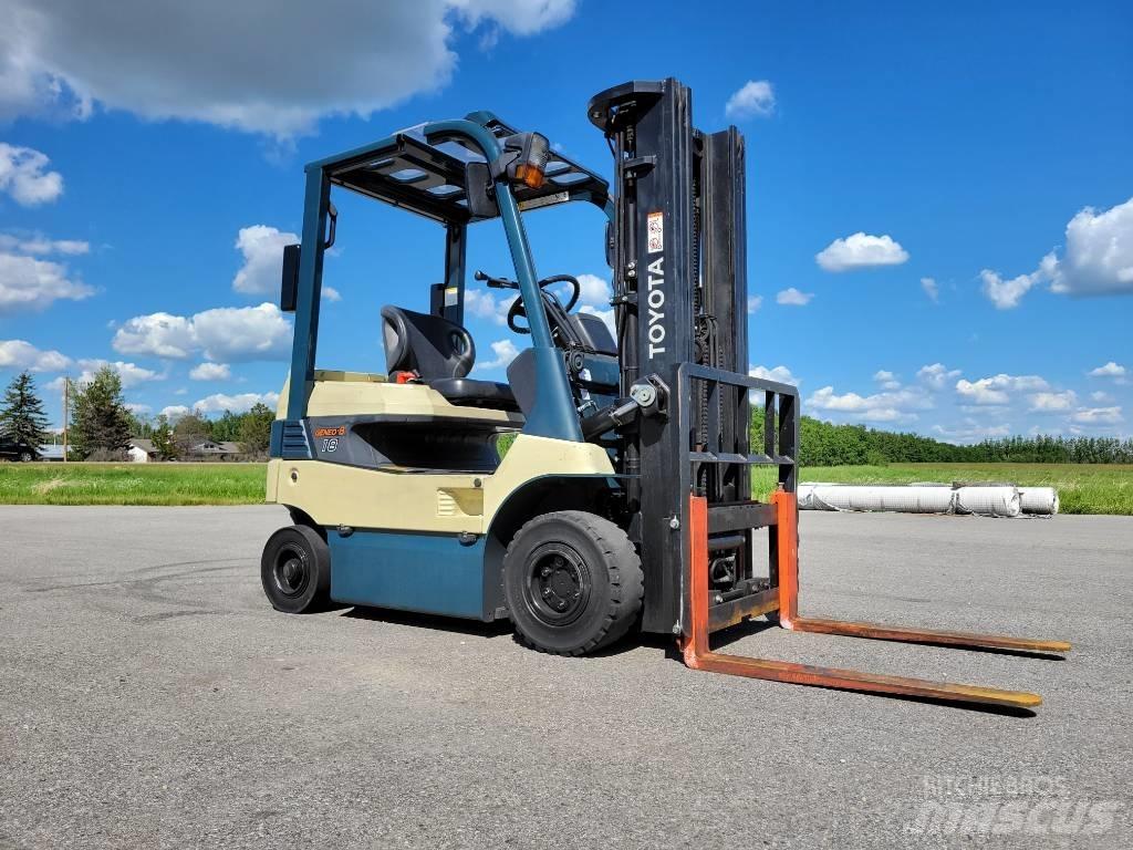 Toyota 7FB18 Elektro Stapler