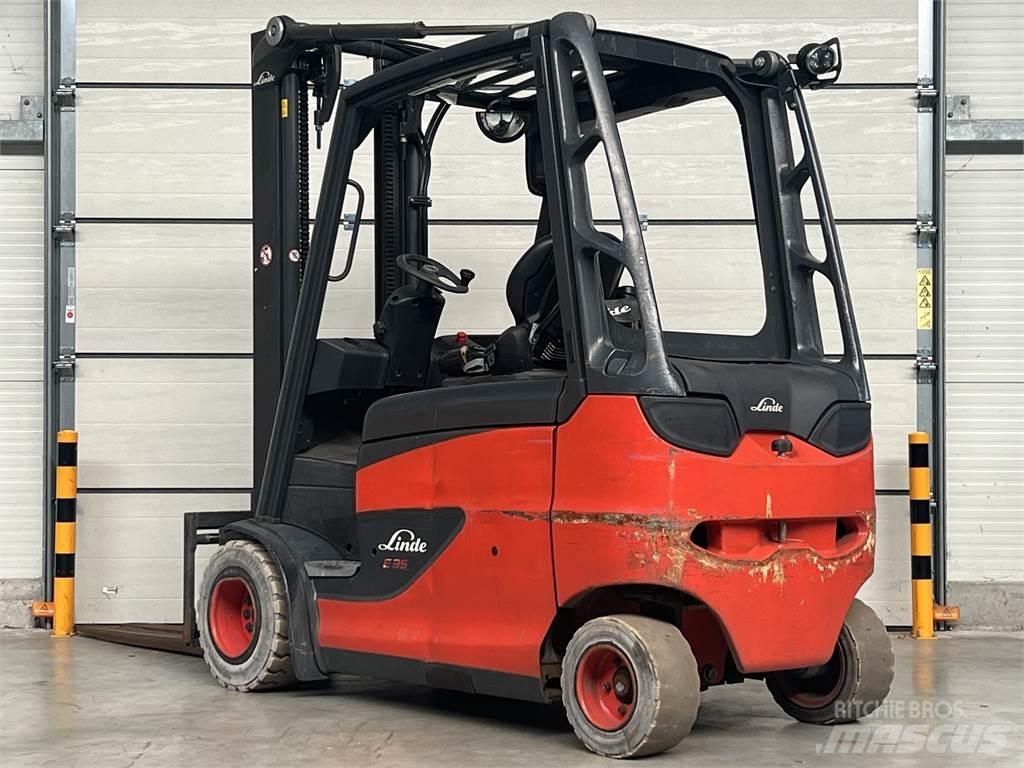 Linde E35HL-01 Elektro Stapler