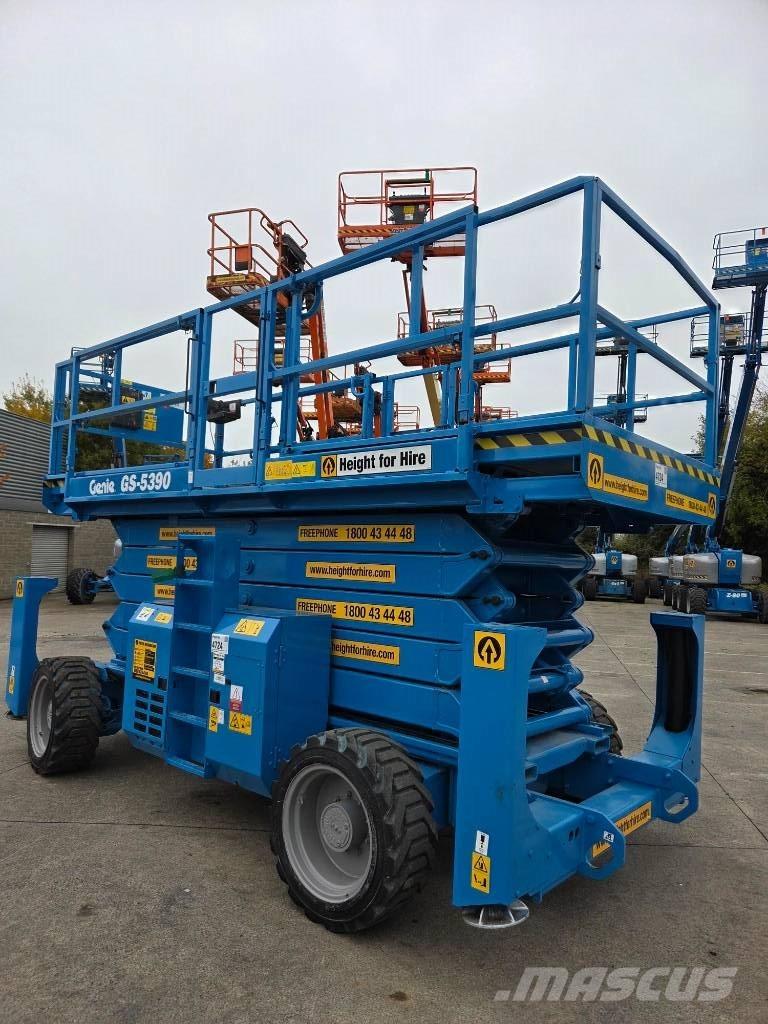 Genie GS 5390 RT Scheren-Arbeitsbühnen