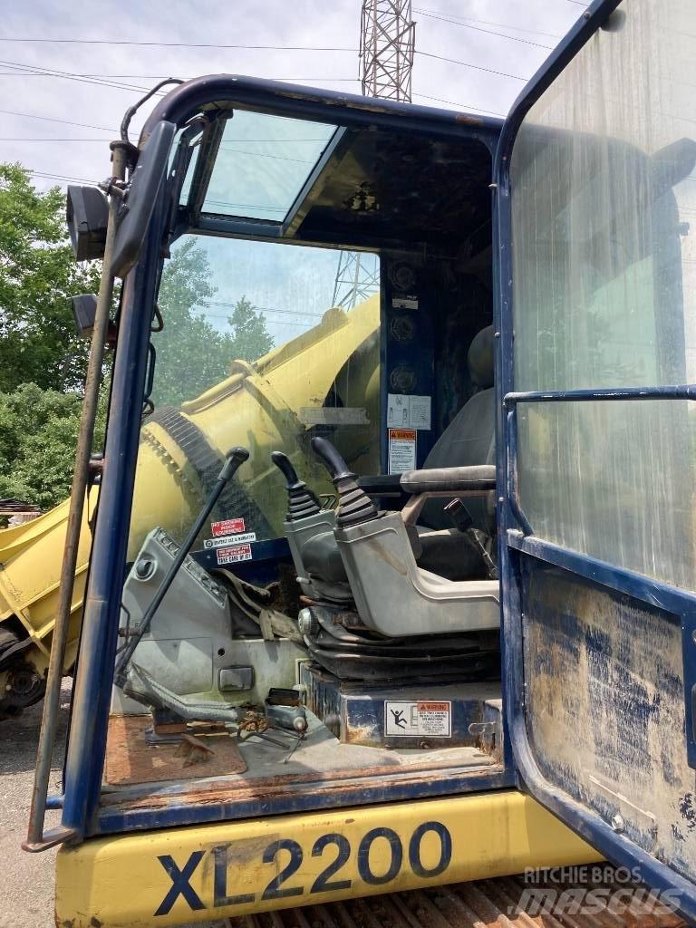 Gradall XL 2200 Raupenbagger