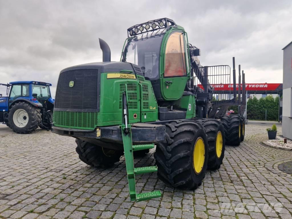 John Deere 1210 E Forwarder