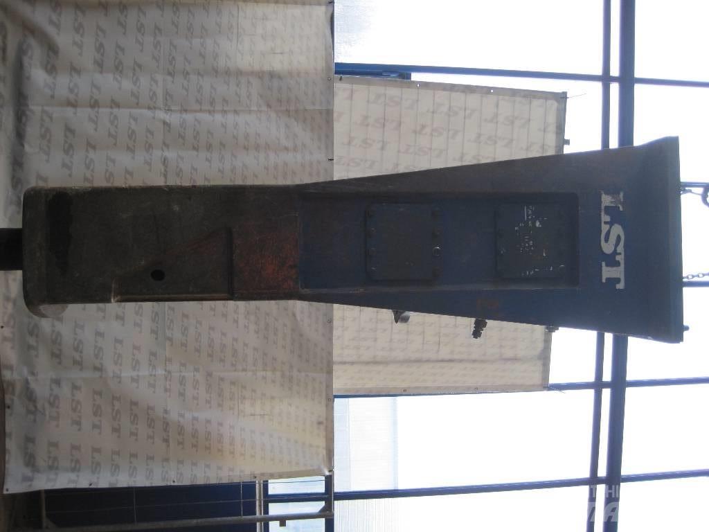 LST XB 3100 Hammer / Brecher
