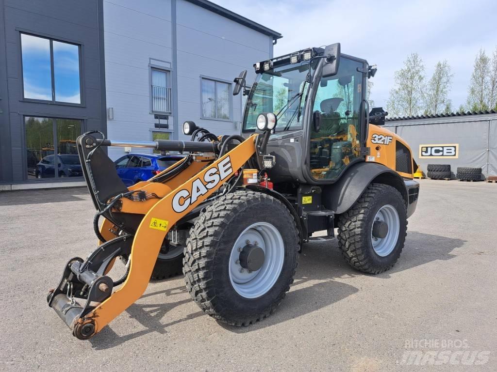 CASE 321 D Radlader