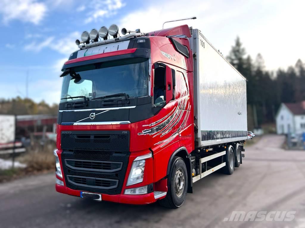 Volvo FH 13 Holztransportanhänger