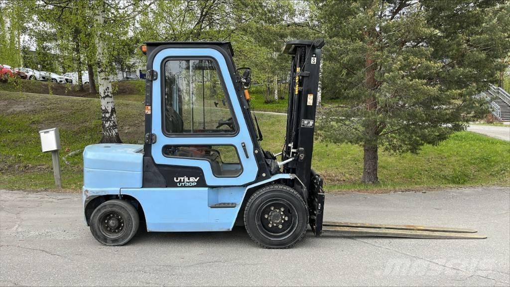 Utilev UT 30 PD Diesel Stapler