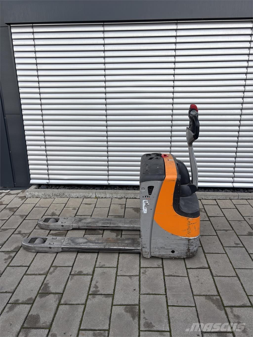 Still EXU16 Deichselstapler