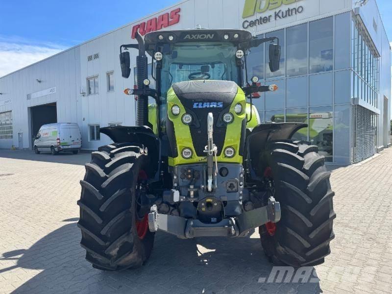 CLAAS AXION 810 Traktoren