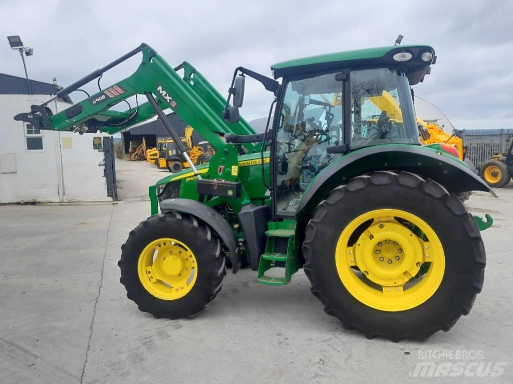John Deere 5100 R Traktoren
