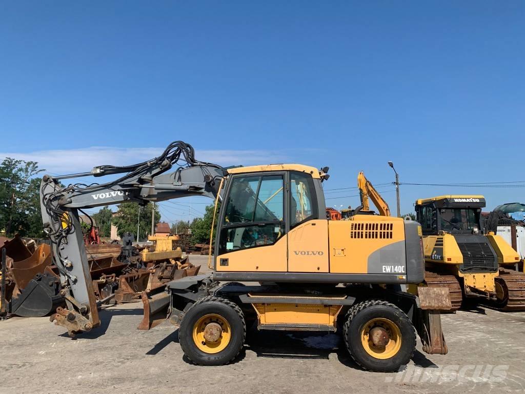 Volvo EW 140 C Mobilbagger