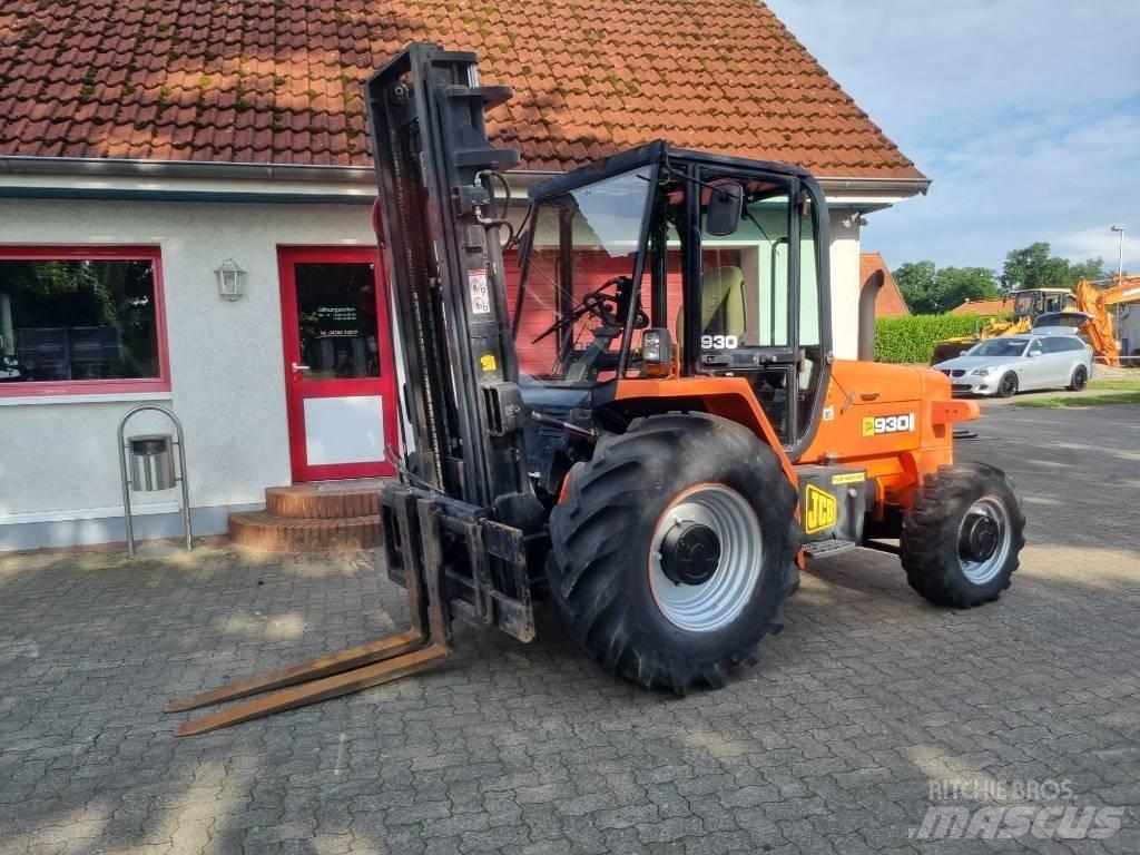 JCB 930-4 Geländestapler