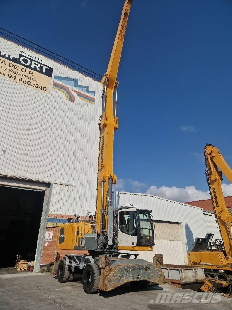 Liebherr LH40M Materialumschlag