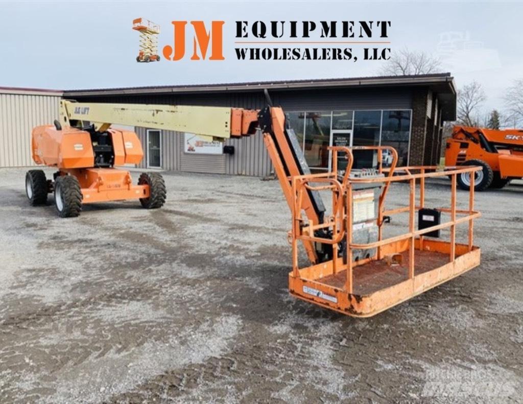JLG 860 SJ Teleskopbühnen
