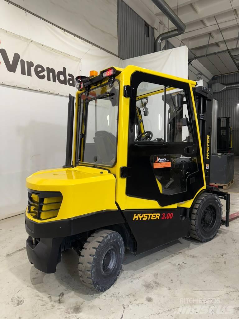 Hyster H3.0A Diesel Stapler