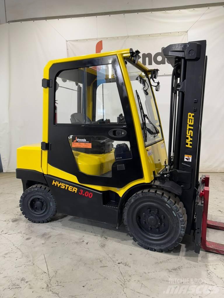 Hyster H3.0A Diesel Stapler