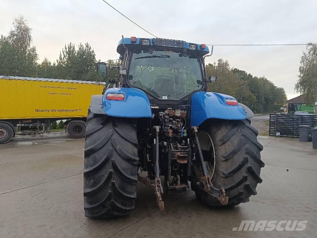 New Holland T 7050 Traktoren