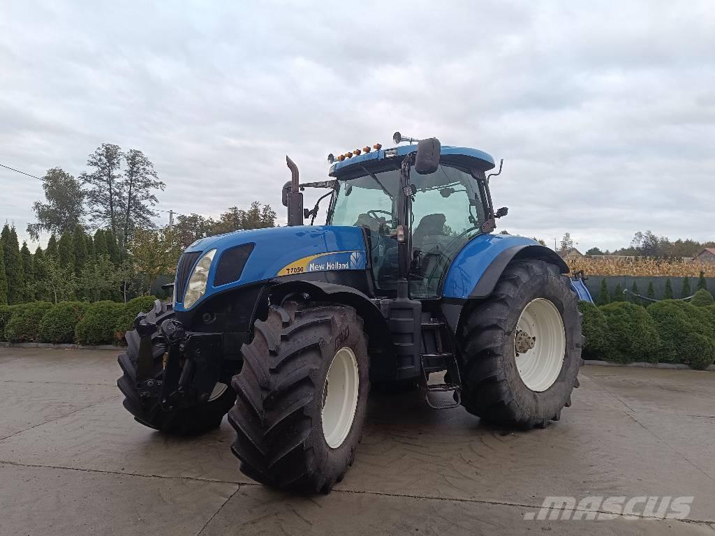 New Holland T 7050 Traktoren