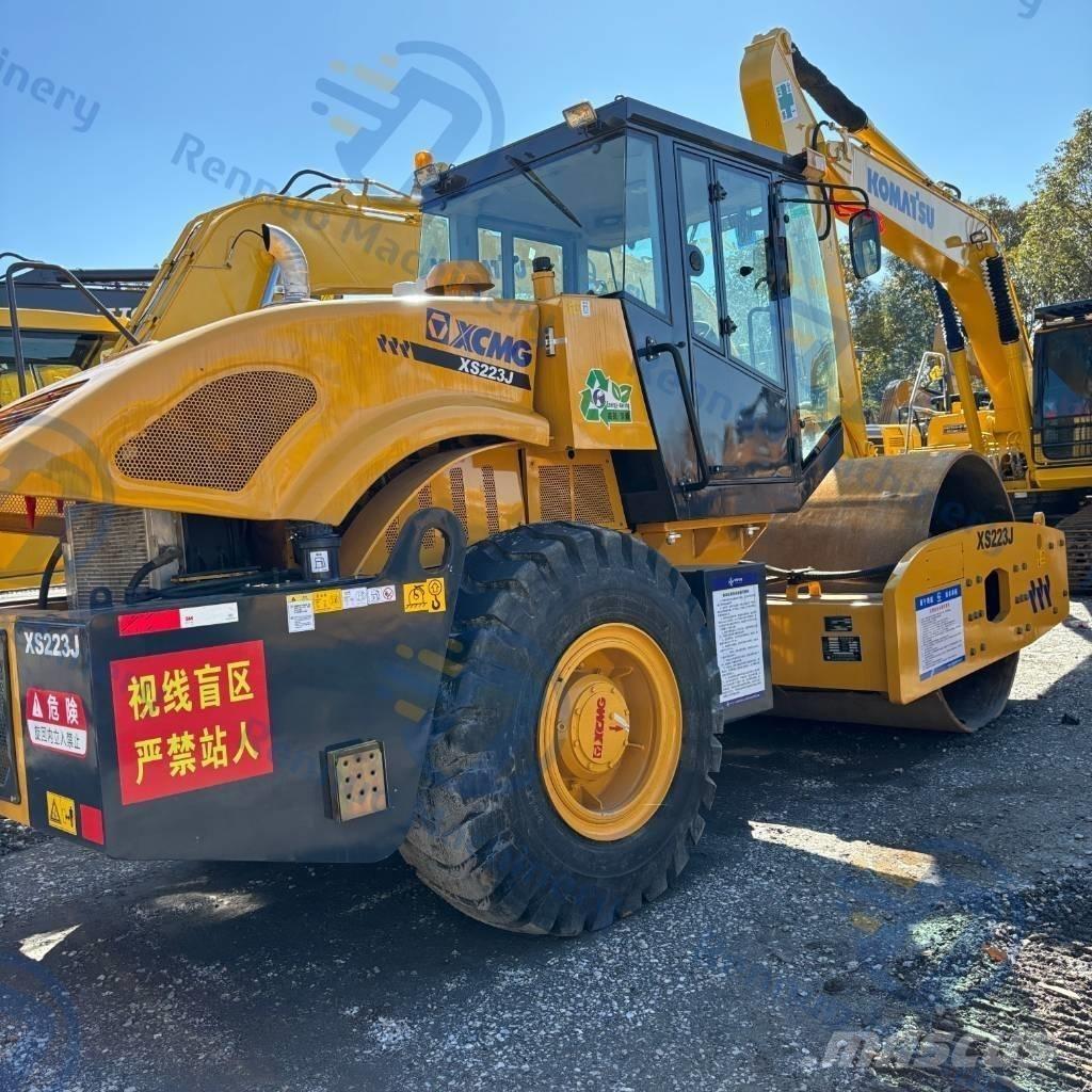 XCMG XS 223 J Walzenzüge