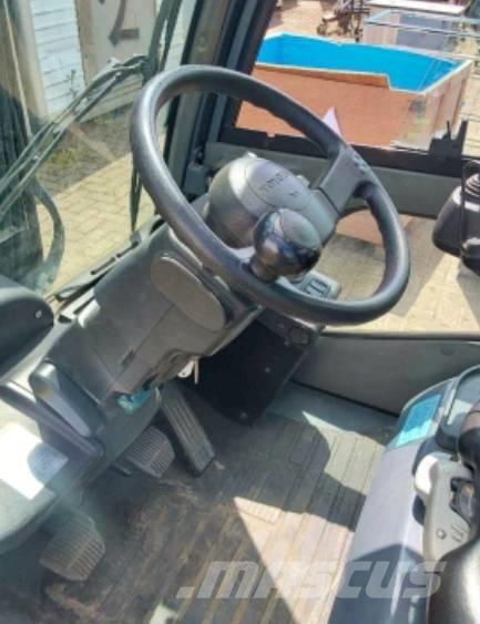 Toyota 02-8 FDF 30 Diesel Stapler