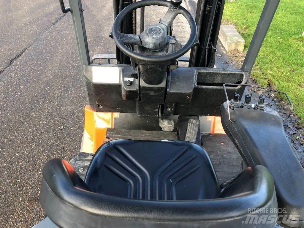 Toyota 7FBMF25 Elektro Stapler