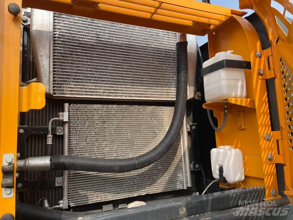 Hyundai R220-9S Raupenbagger