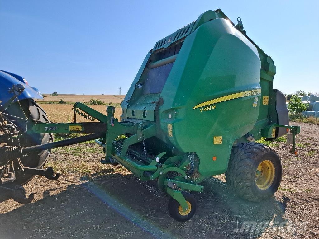 John Deere V461M Rundballenpressen