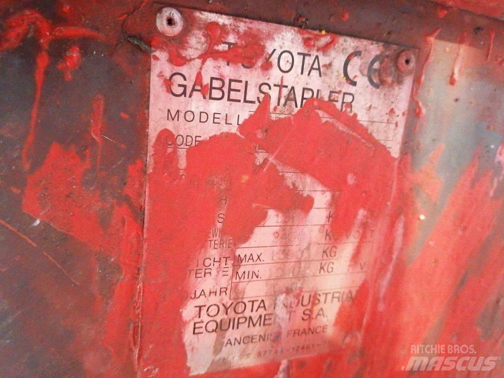 Toyota FBMF16 Elektro Stapler