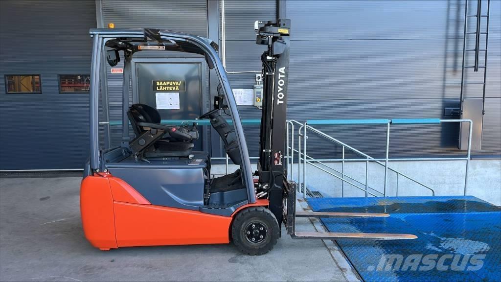 Toyota 8 FBET 16 Elektro Stapler