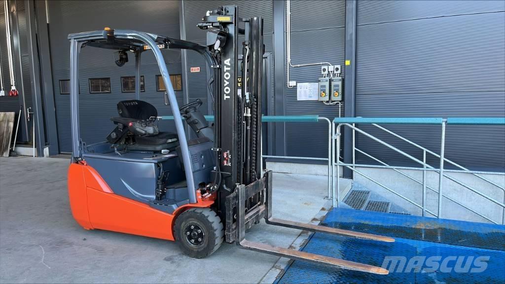 Toyota 8 FBET 16 Elektro Stapler