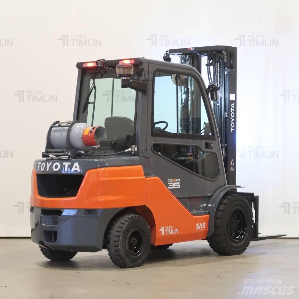 Toyota 02-8FGJF35 Gas Stapler