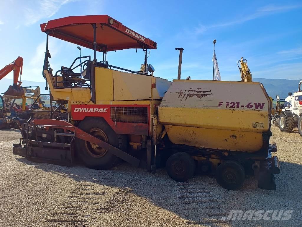 Dynapac F 121-6W Strassenfertiger
