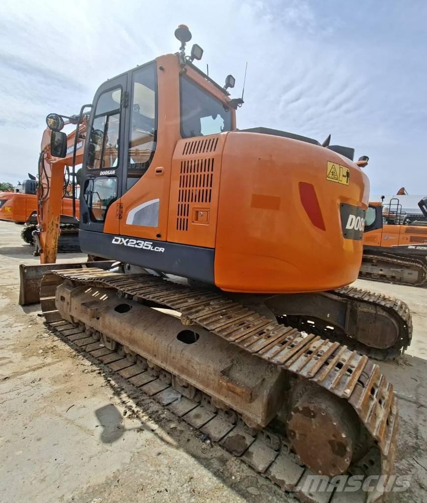 Doosan DX 235 LCR-5 Raupenbagger