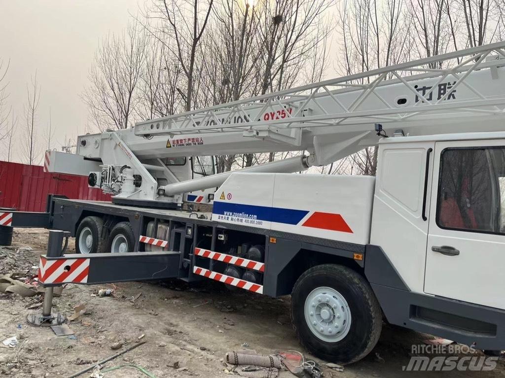 Zoomlion QY25V All-Terrain-Krane