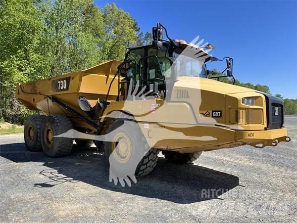 CAT 730 Dumper - Knickgelenk