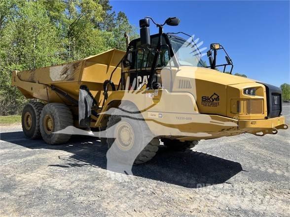 CAT 730C2 Dumper - Knickgelenk