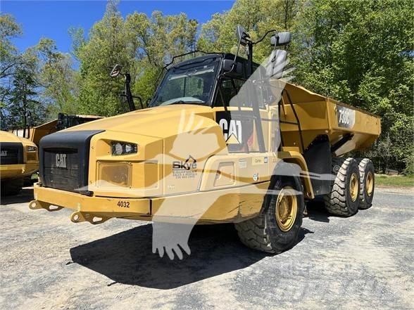 CAT 730C2 Dumper - Knickgelenk