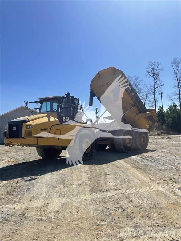 CAT 745 Dumper - Knickgelenk