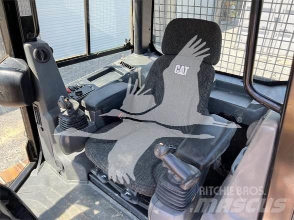 CAT D5K2 LGP Bulldozer