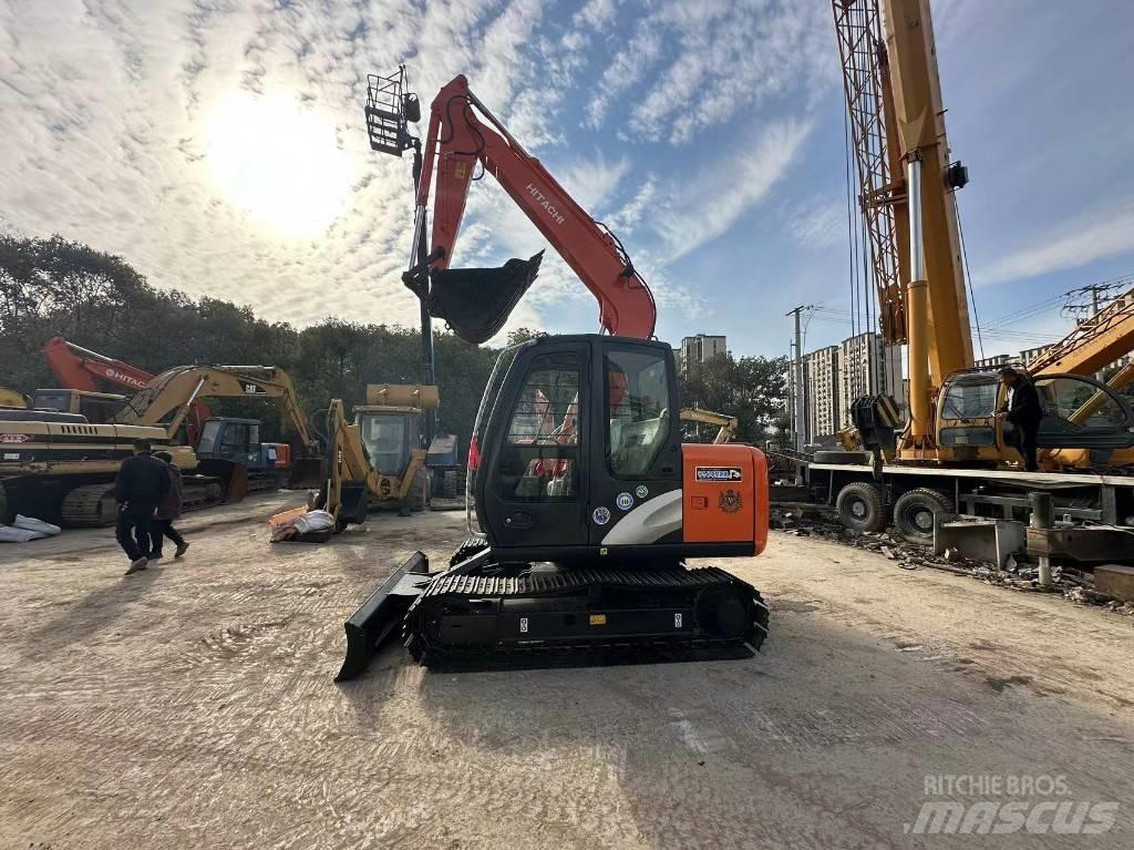 Hitachi ZX 70 Raupenbagger