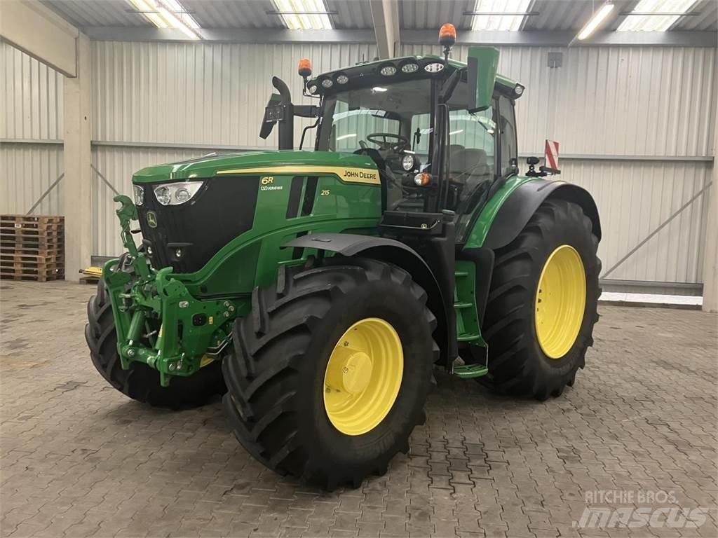 John Deere 6R 215 Traktoren