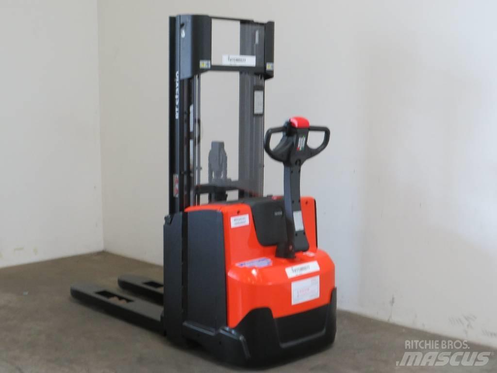 BT SWE 140 Deichselstapler