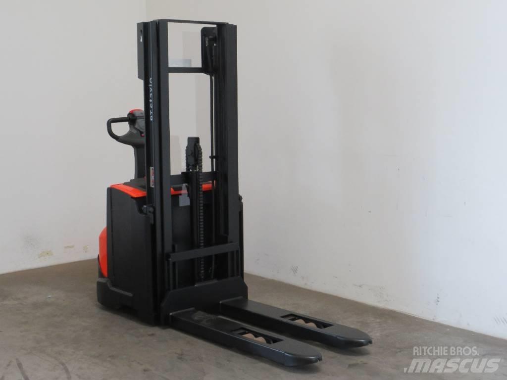 BT SWE 140 Deichselstapler