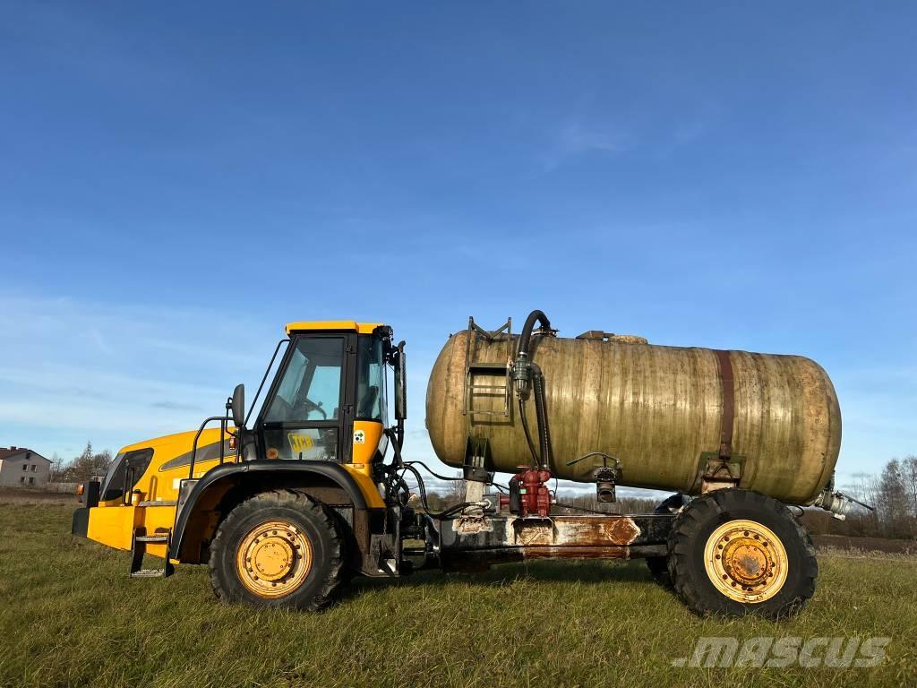 JCB 714 Gülletankwagen