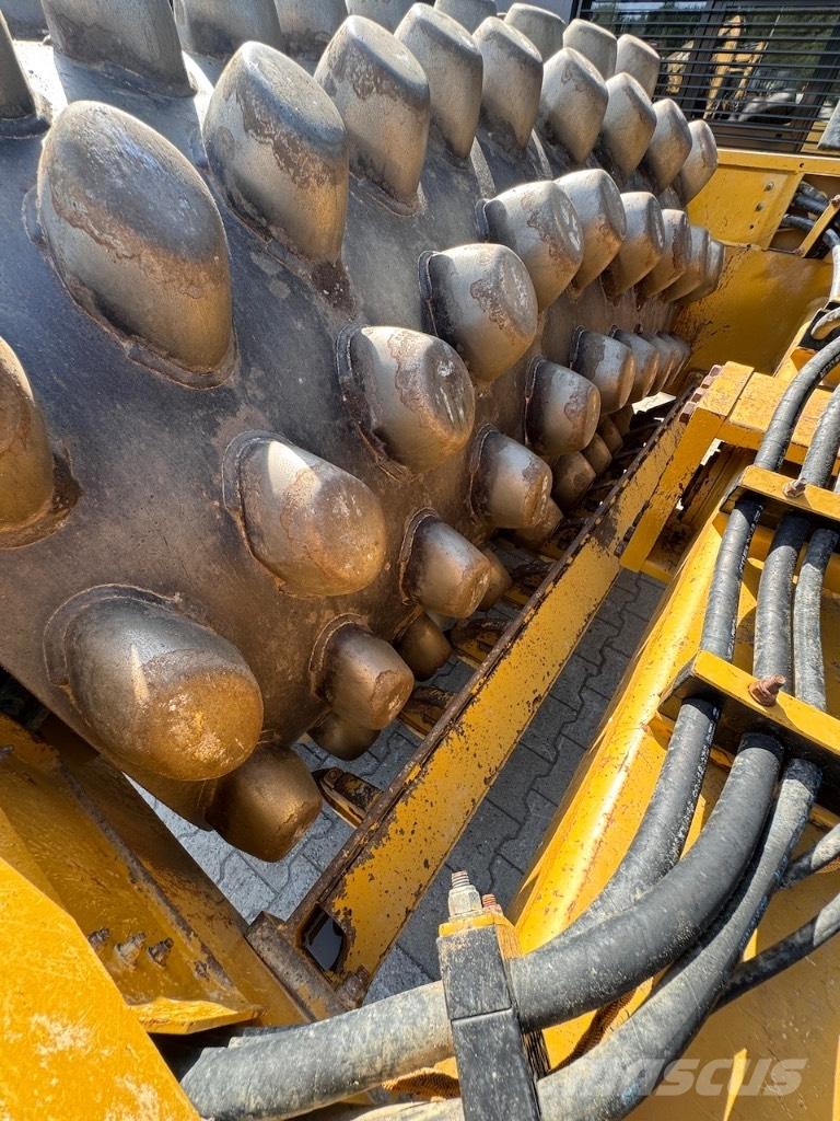 CAT CP 68 B Erdbauwalzen