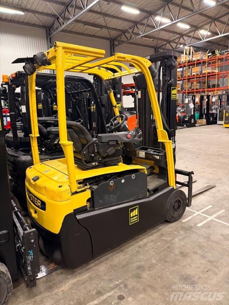 Hyster J1.6XNTLWB Elektro Stapler