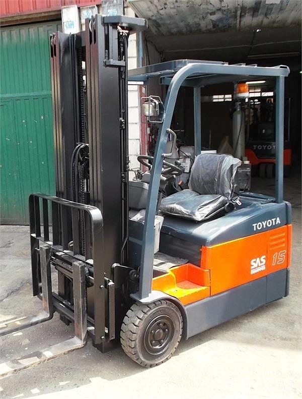 Toyota 7 FBEF 15 Elektro Stapler