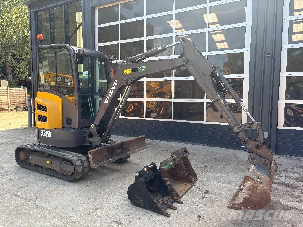 Volvo ECR 25 D Minibagger < 7t