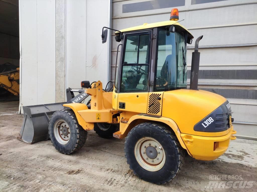 Volvo L 30 B Radlader