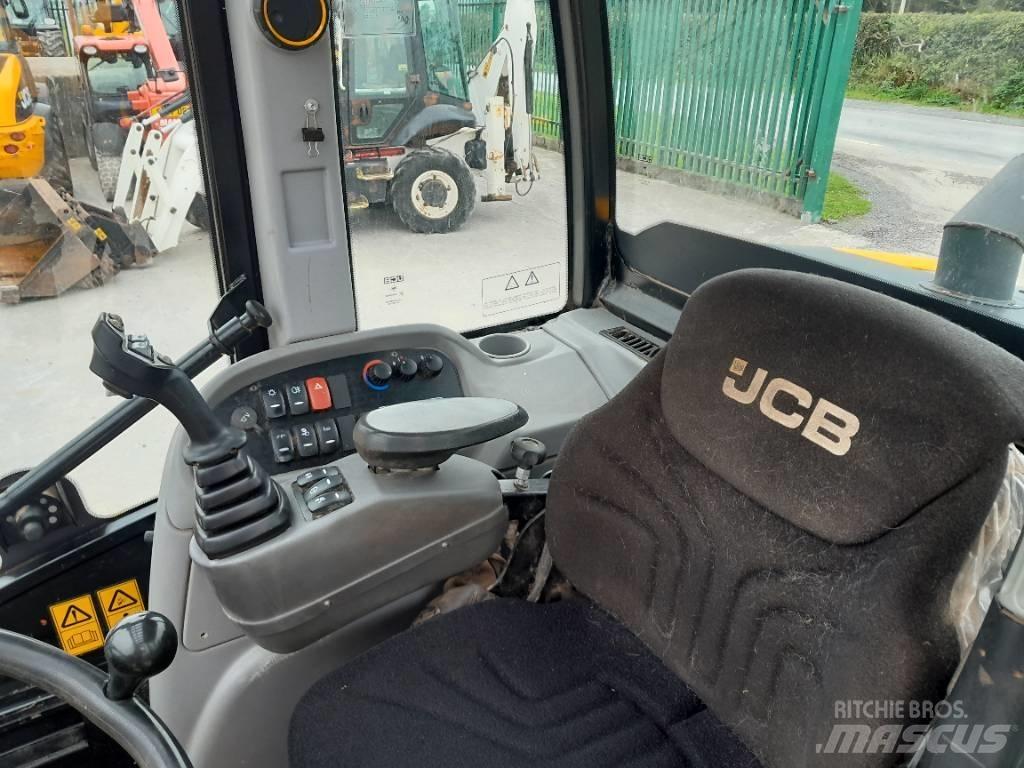 JCB TM 320 S Teleskoplader für Landwirtschaft